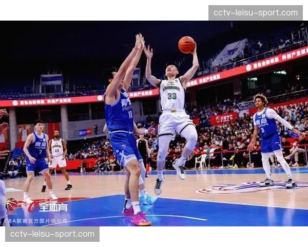 青岛崂山啤酒98-96绝杀辽宁本钢，最后12秒完成防守反击